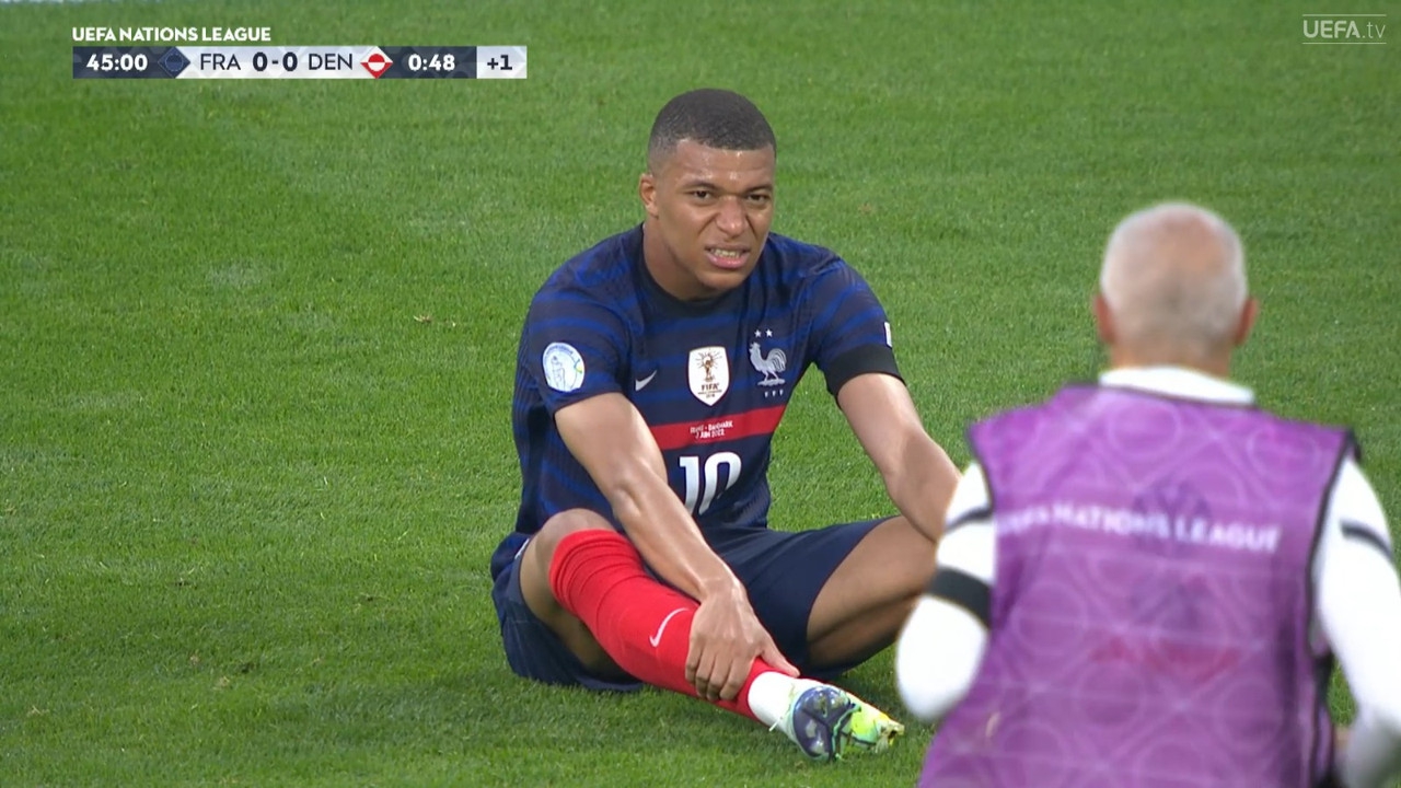 Mbappé se lesiona y enciende las alarmas en Francia y el PSG