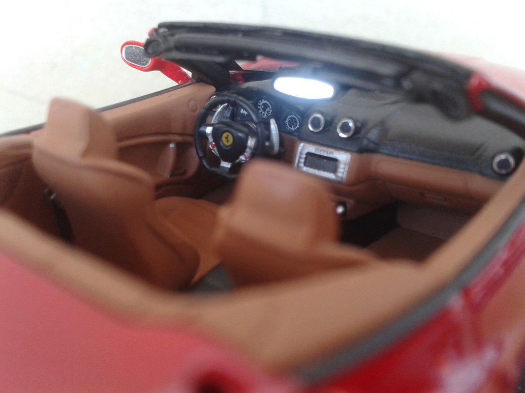 2009 Ferrari California (Hot Wheels Elite) (12)
