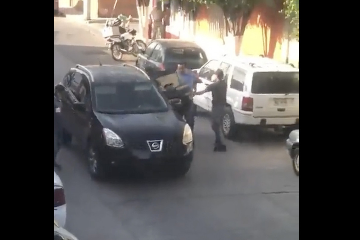 Captan el momento exacto del secuestro de un hombre en San Luis Potosí