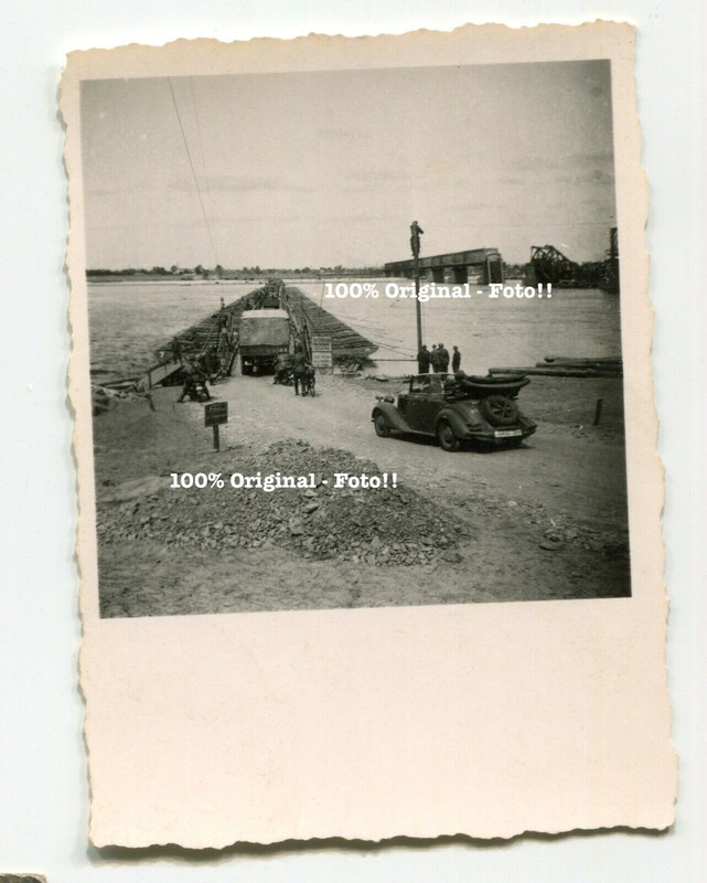 Foto Russland WH PKW LKW Jeep SdKfz Motorrad Krad Brücke Vormarsch Cabrio