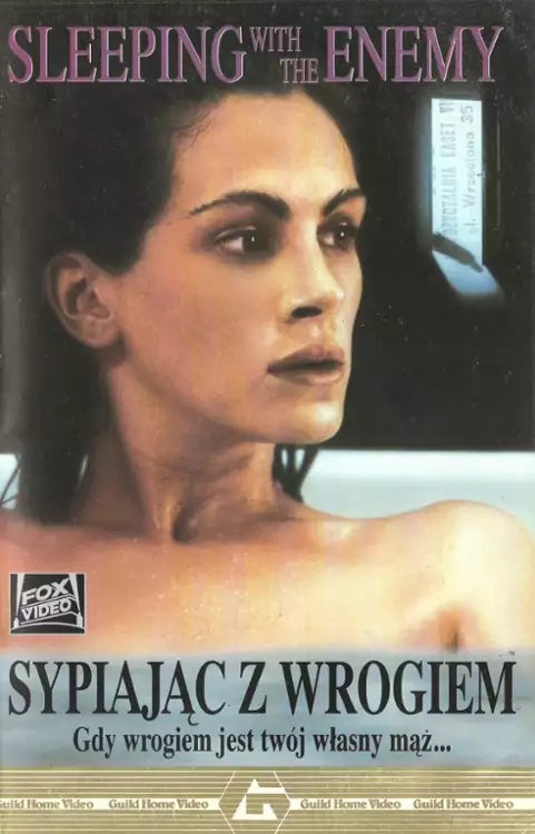 Sypiając z wrogiem - Sleeping with the Enemy (1991) PL.1080p.BluRay.H265-FT / ENG-Lektor PL