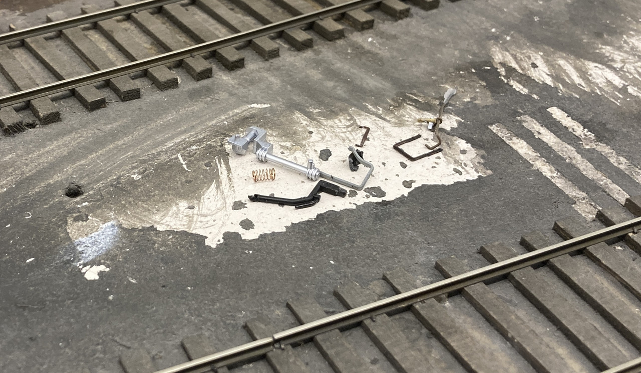 4E0BEDD3-6F4D-4C0B-9CA1-43E041E7A122