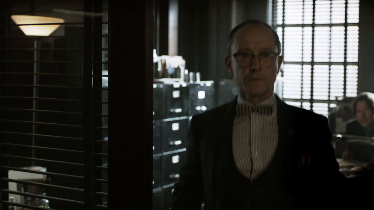 Gotham.S04E01.Pax.Pinguina.720p.BDRip.ITA.ENG.x264-BlackBit[screenshot 4]