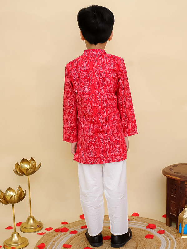 Cotton Leaf Printed Kurta Pyjama Set Full sleeves Kurta Pajama Set For Boys - Picture 23 of 27