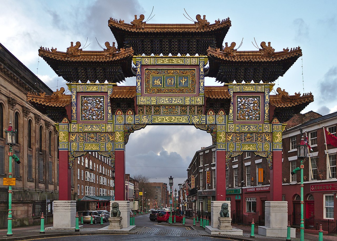 1280px-Chinatown-Arch-Liverpool-2020