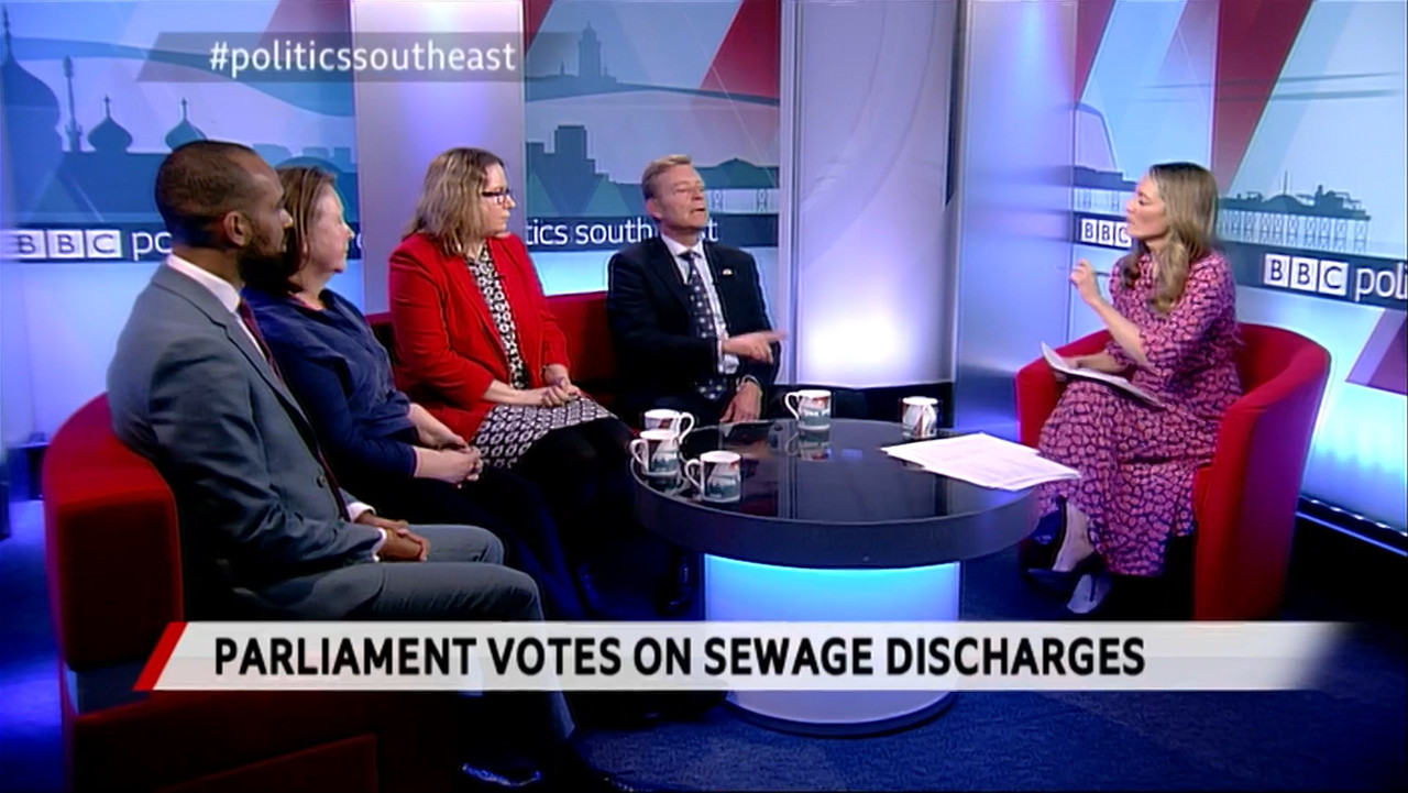04.30 - 10.00.00 - Politics South East. The Latest Political News, In...-1.mp4_snapshot_25.00.394