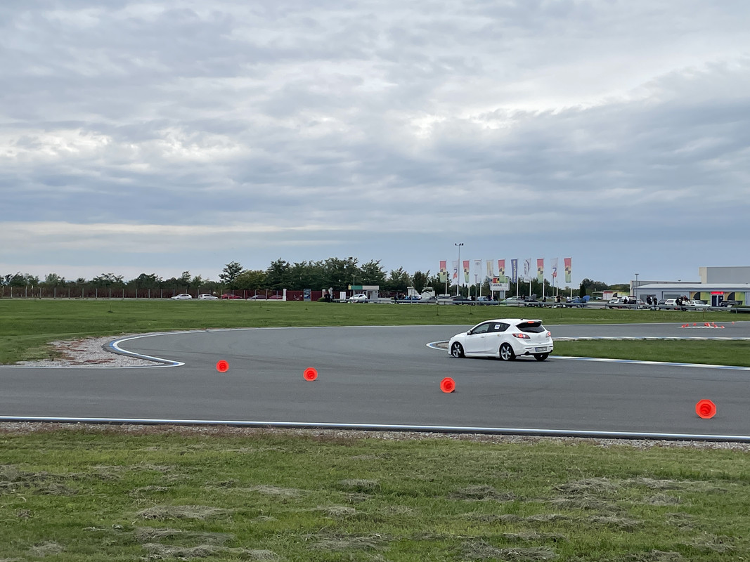 BD27F011-FD88-4C78-9FAD-33CB94333BB8