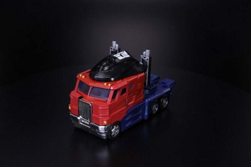 Transformers Cloud Guardians Of Time Optimus Pri