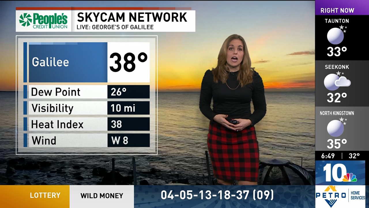 12.21 - 11.00.00 - NBC 10 News Sunrise @ 6am. Local news, sports and ..._001.ts_snapshot_00.11.157