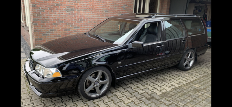 1A86080C-A901-49EA-8365-B62BA6A413C7