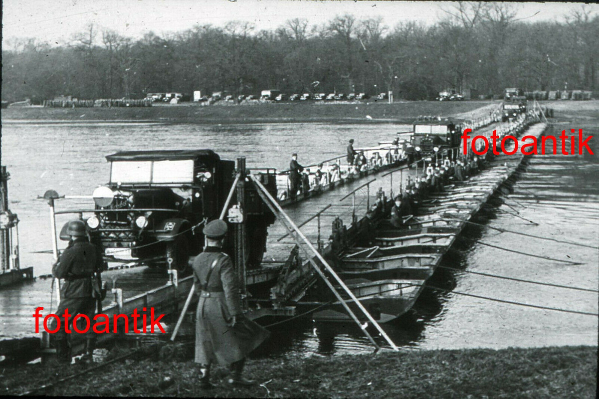 ! Foto 2 WK Glas DIA Frankreich Belhelfsbrücke Brücke über Marne Fahrzeug Soldat