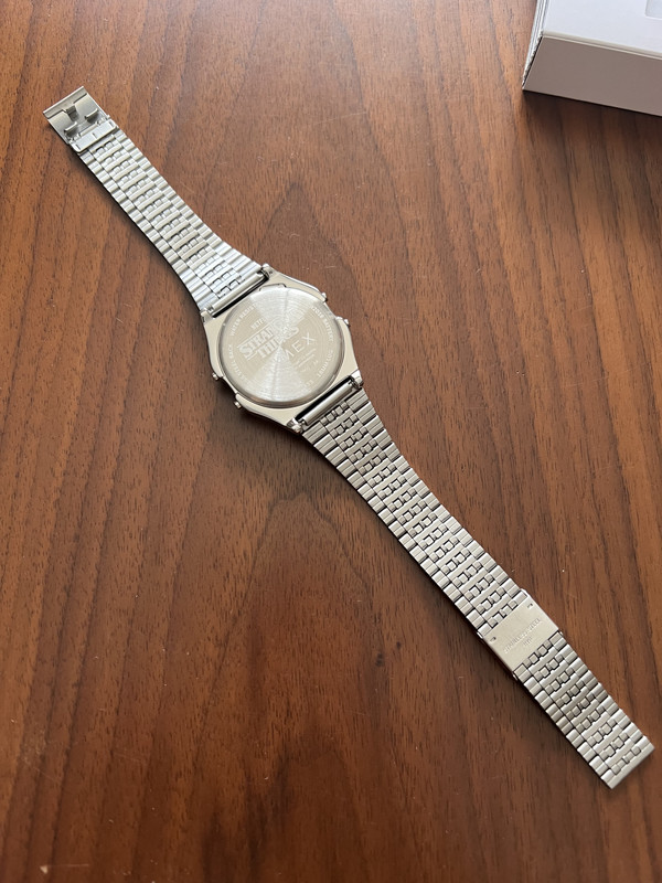 89F32852-165D-4C61-8DCB-83FC4F279F1B