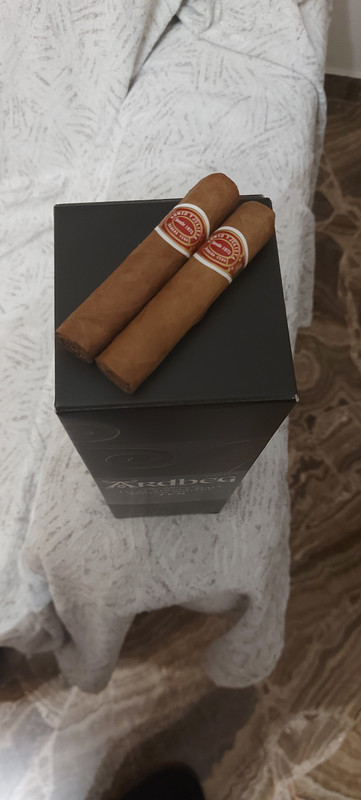 16383147615601596933306509660422