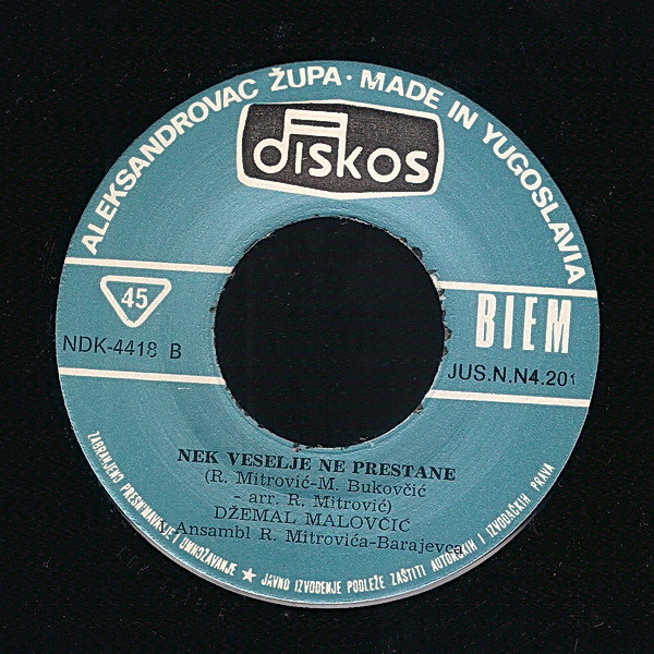 R-5590482-1397409227-6376