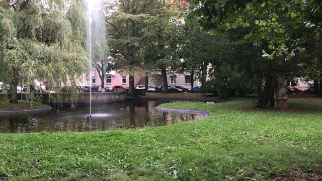 E2B73E9F-09B9-48B6-A894-B31A6ABA84B8