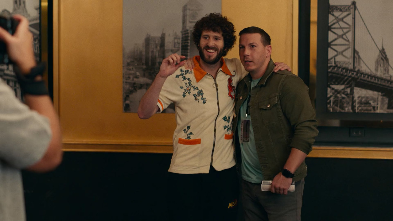 DAVE (2020) S01E06 Talent Shows (1080p AMZN WEB-DL x265 10bit EAC3 5.1 - HxD) [TAoE].mkv_20200404_14