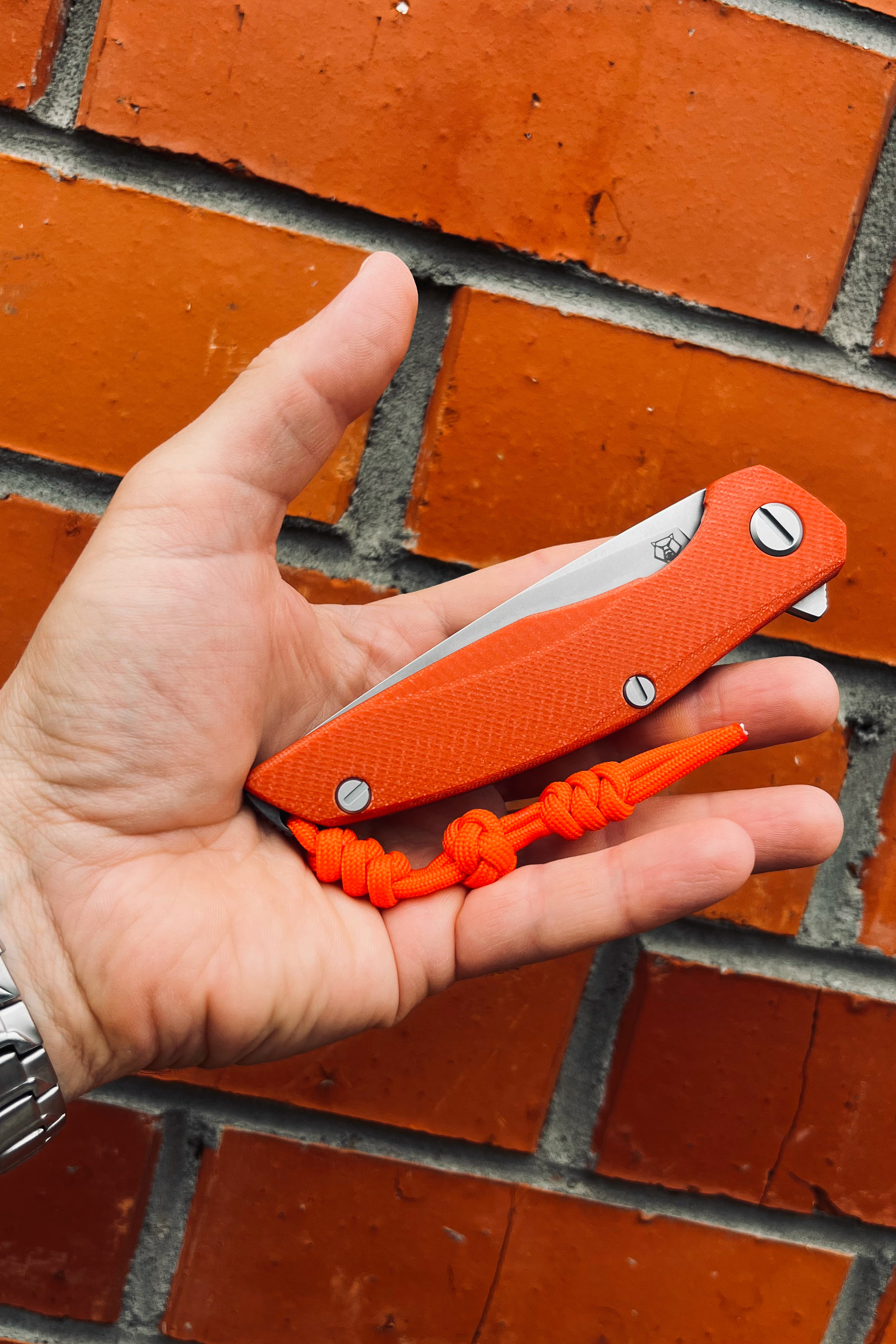 Seven-Finger-Carrot.jpg