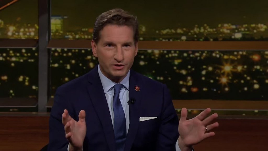 [Image: evzs2n5egz69.jpg]