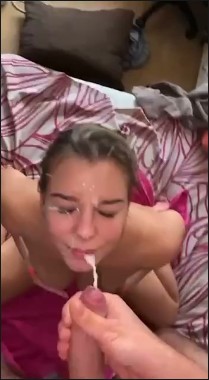 [Image: Cumshots6959133321.jpg]