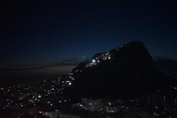 В джазе только девушки или аргентинско-бразильский калейдоскоп В джазе только девушки или аргентинско-бразильский калейдоскоп