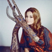 claudine-auger-mb09