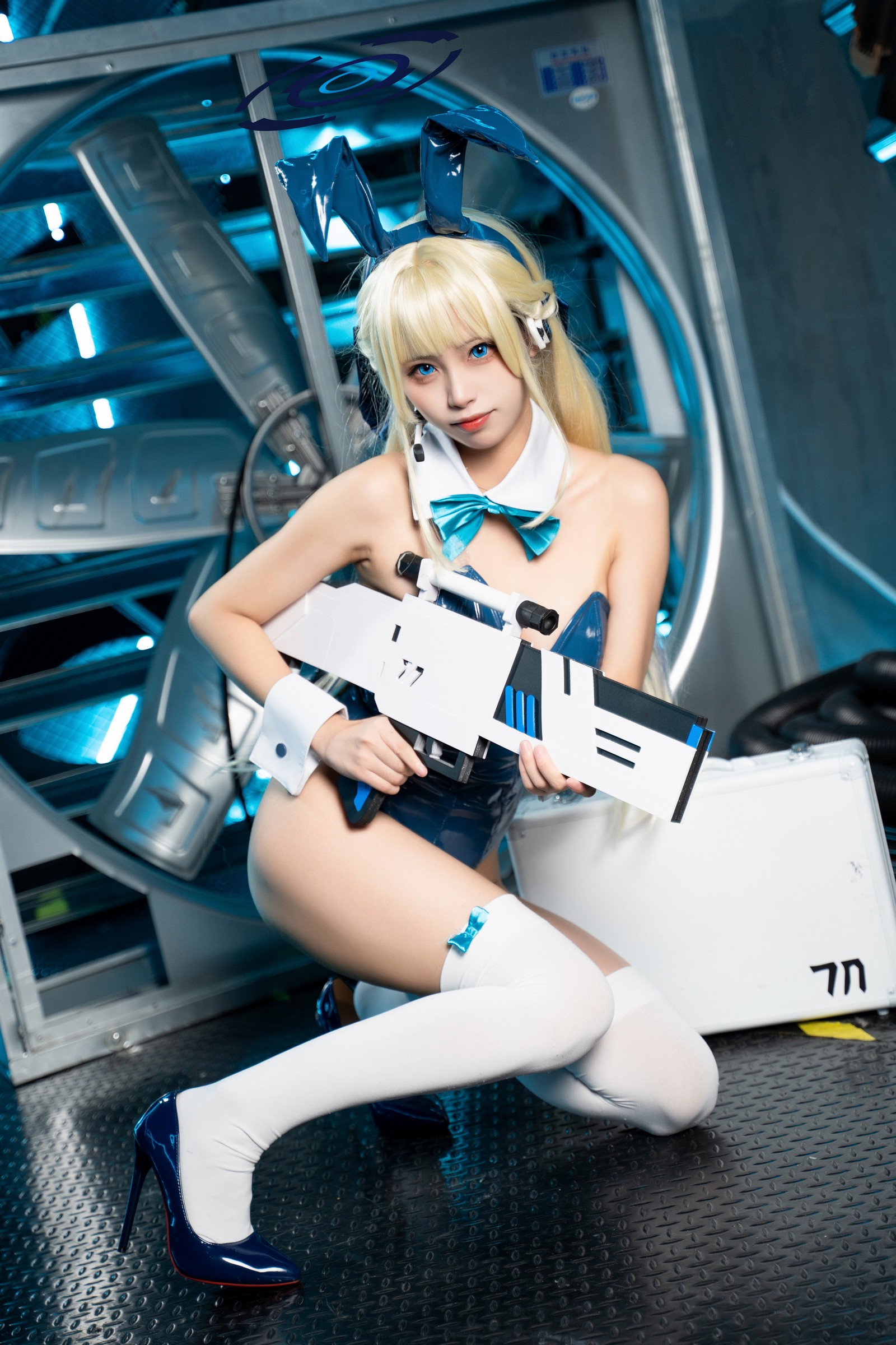 三無人型美女写真：飞鸟马时兔女郎战斗服 COS（60P／389.1M）插图1