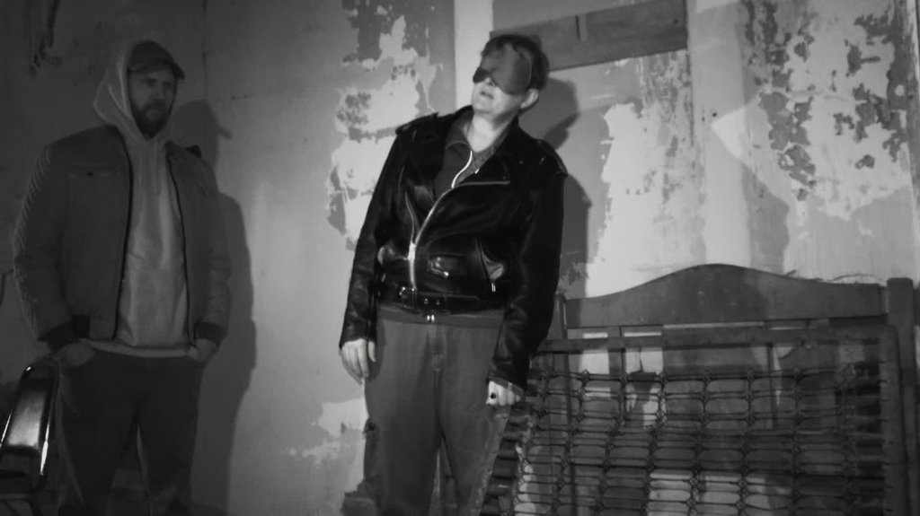 [Image: 9qvbu01uus1s.jpg]