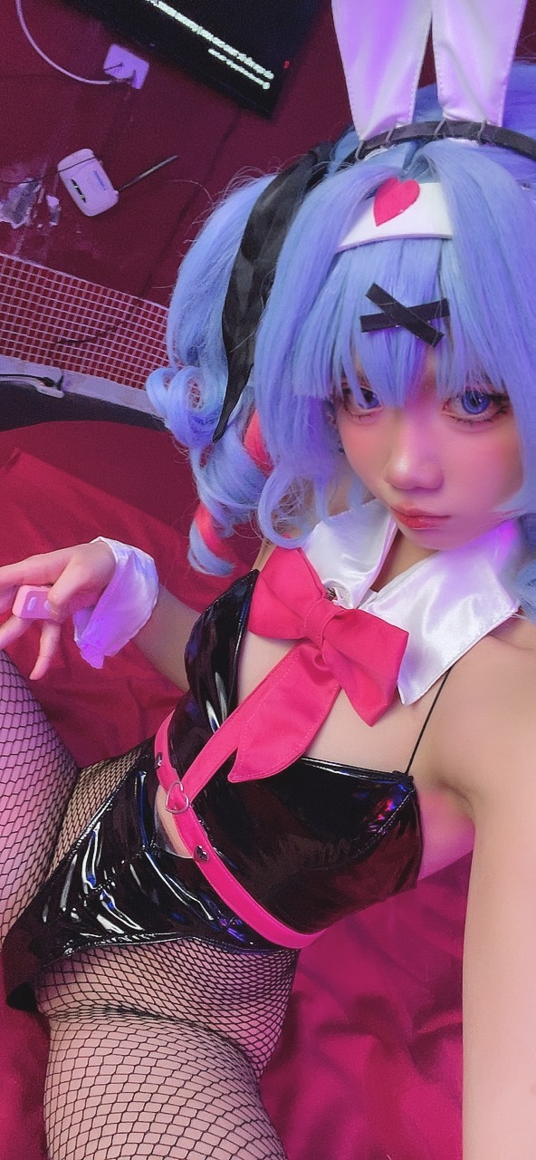 PoppaChan Miku Rabbit Hole Cosplay Pack – 168 Photos 18 Videos 1.28GB插图6
