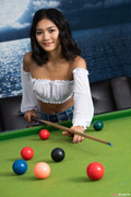 Yori-playing-pool-0005