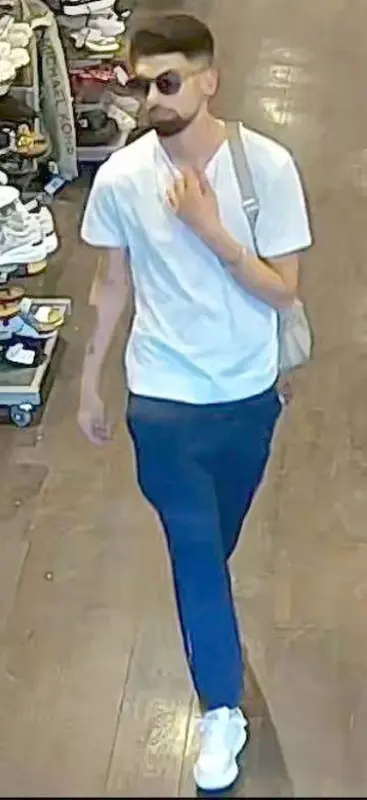 
 Essen  – Taschendiebstahl und Bank Betrug