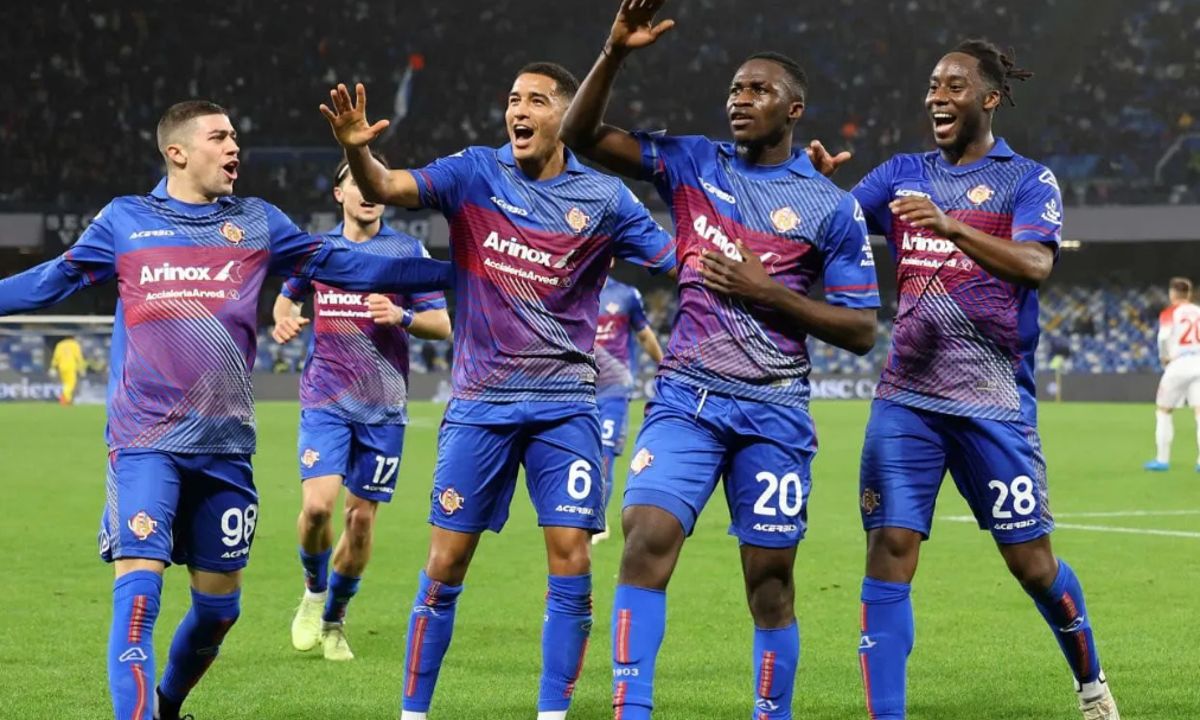 cremonese elimina napoli dalla coppa italia