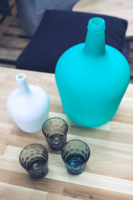 turquoise-bottle-glasses.jpg
