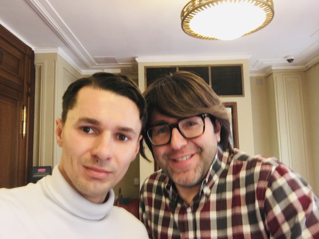 2B6F6556-FB7A-43A5-A640-38F65B2EDC97