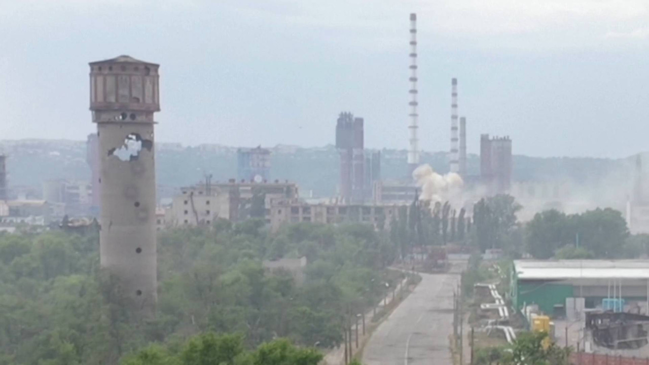 Bombardeos rusos dañan la instalación nuclear de Járkov en Ucrania