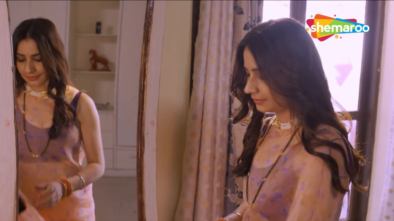 2 Hot and sexy ladies steamy scenes -crimworld scenesonly.mkv_snapshot_00.23.091