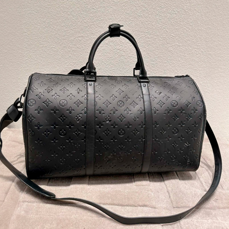 LV – Traveler