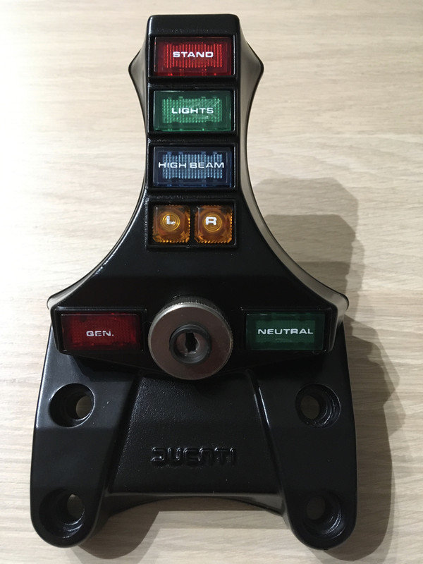 61C95B70-1266-4D32-8009-CAD2BF090EF6