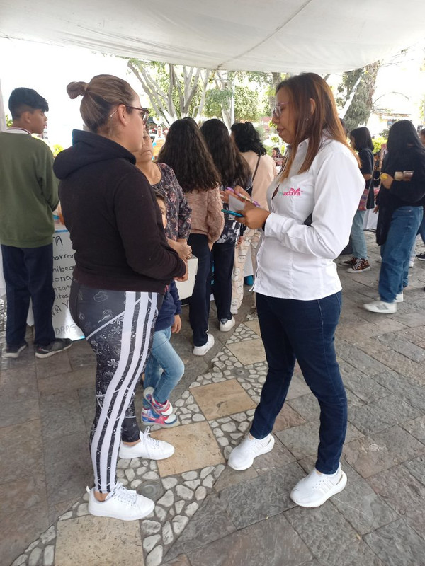 dcae4c46-b73e-4272-a363-efbeba2c582c-768x1024