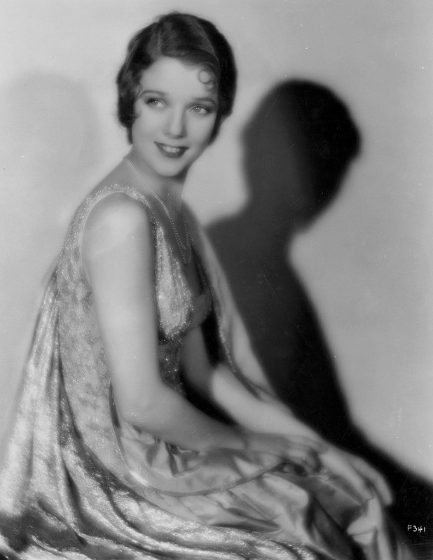 loretta_young_e49