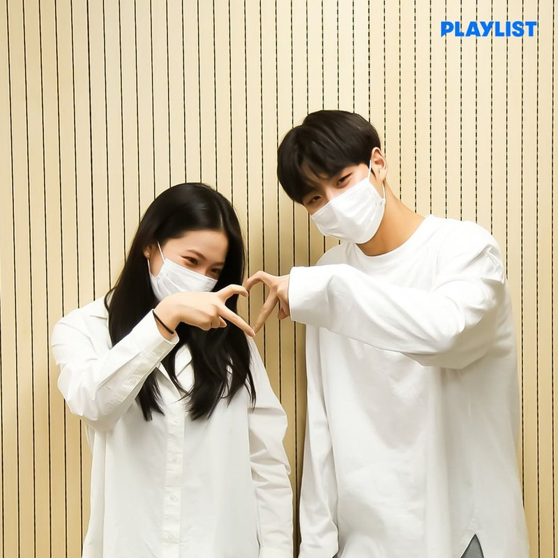 pemeran utama Blue Birthday