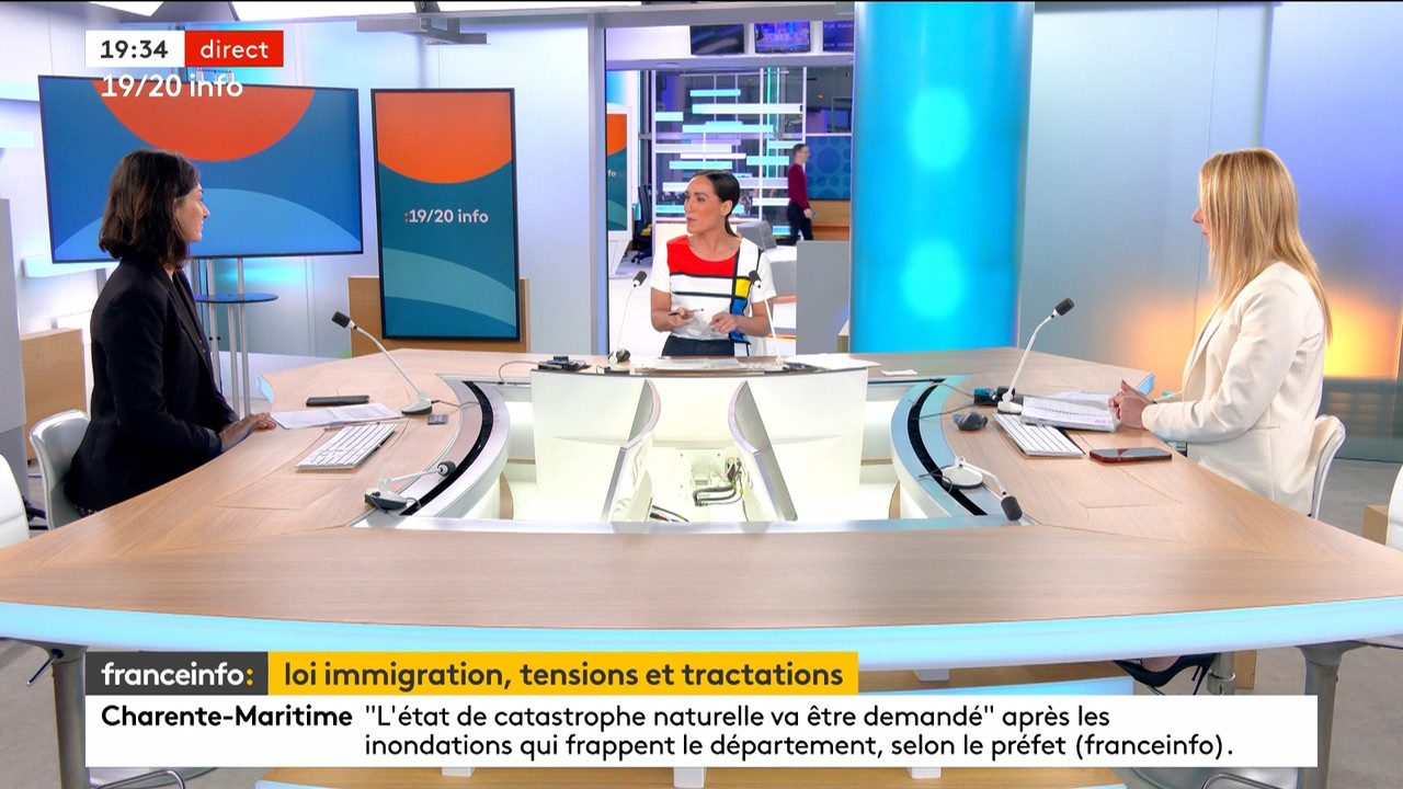 19-20 info week-end (Franceinfo)_2023_12_17_17_54_15.ts_snapshot_00.40.47.213