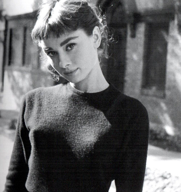 AudreyHepburn_me44