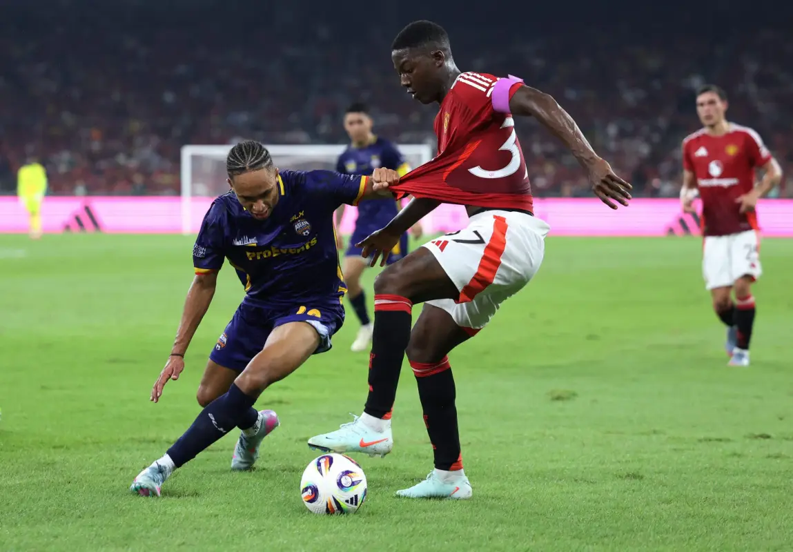 Biến động kèo Hồng Kông vs Man United 19h00 30/5 Giao Hữu Quốc Tế