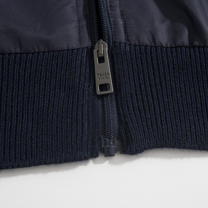 2025-10-18-23-40-IMG-8708