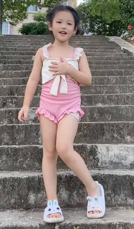 柳柳,ロリータ,Lolita,萝莉塔,炉利,Loli,萝莉,亜炉,華炉,少女,甜妹