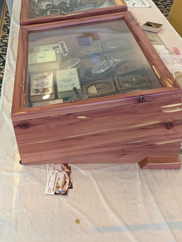 C7485DCB-A2ED-4DAC-8765-38921A09DE61