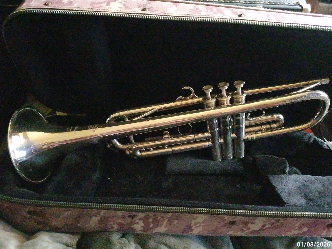 Selmer Paris 1971 Radial sn 51677 recvd 20260103 (1)