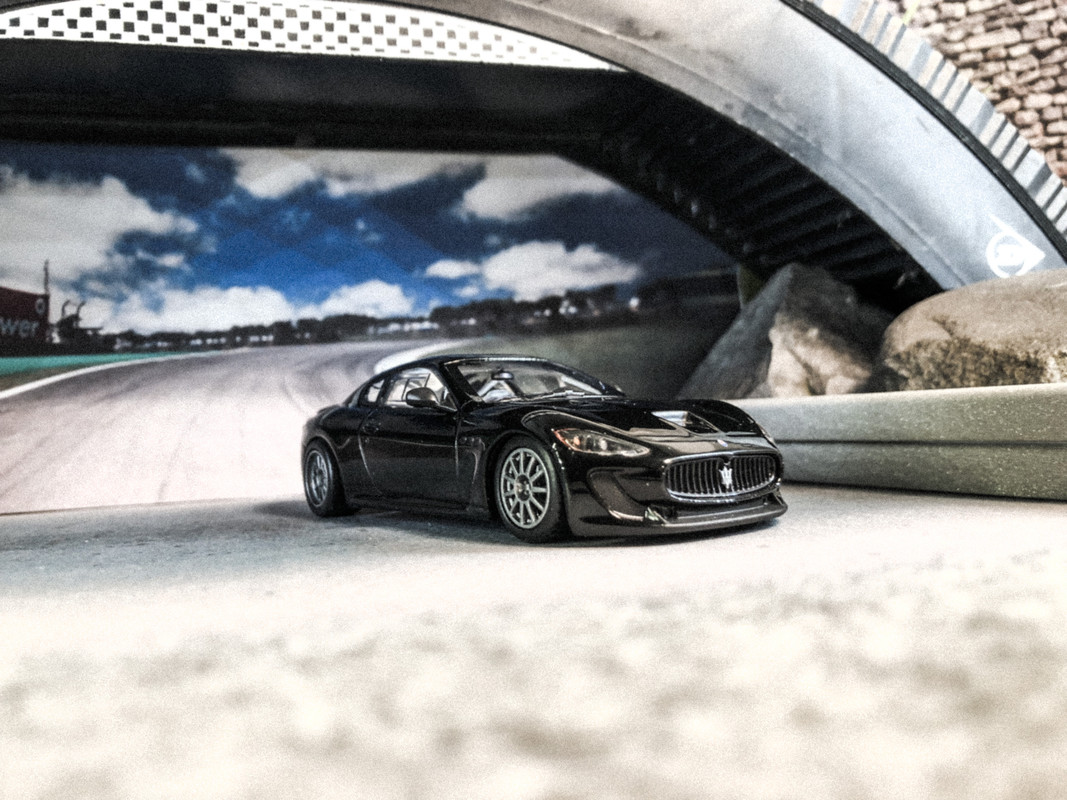 6AED1CE3-A638-454A-B252-5FE7CBA372AC