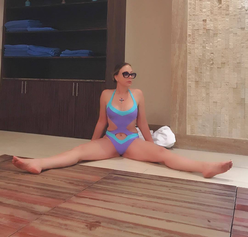 Ornella-Muti-Feet-3565559