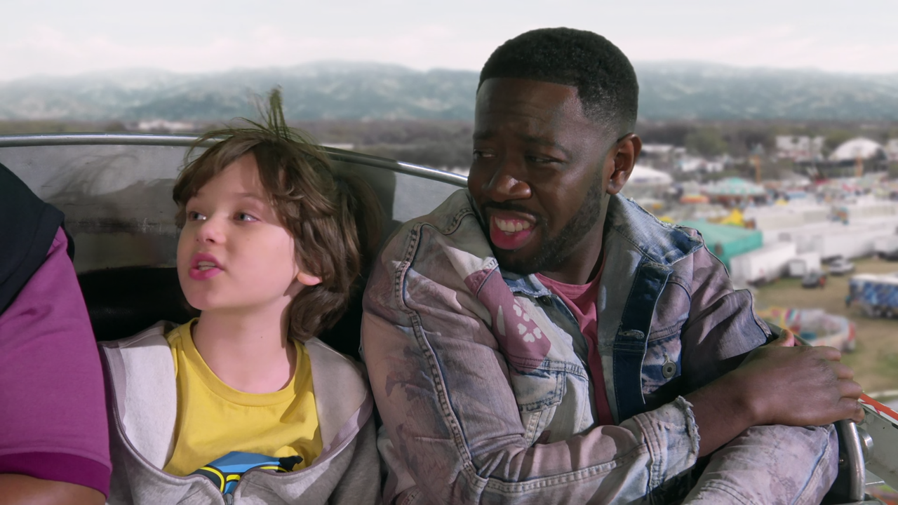 The Neighborhood 2018 S02 1080p AMZN Webrip x265 10bit EAC3 5 1 Ainz TAoE